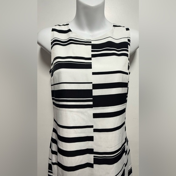 Vince Camuto Black and White Sheath Mini Dress - Picture 4 of 11